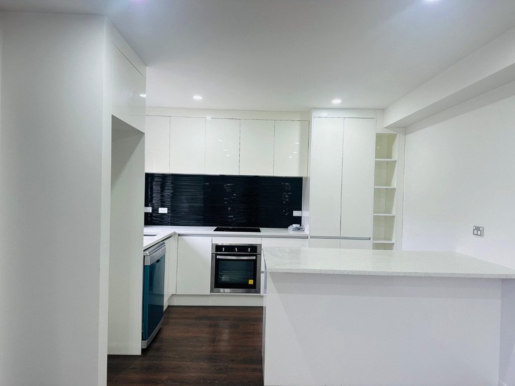 2C Melleray Place, Randwick Park, Auckland - Carousel 2