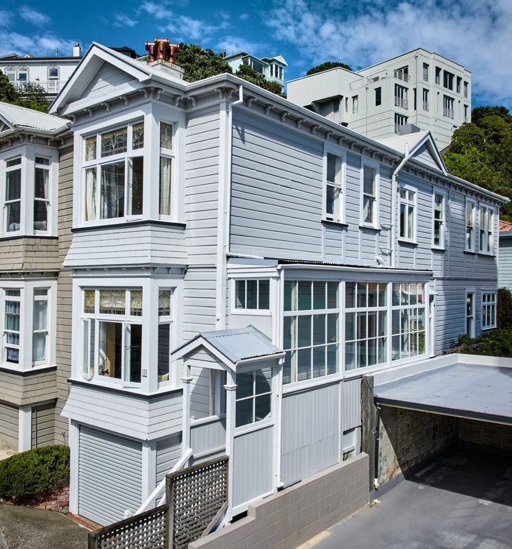 2 Hay Street, Oriental Bay, Wellington - Carousel 20