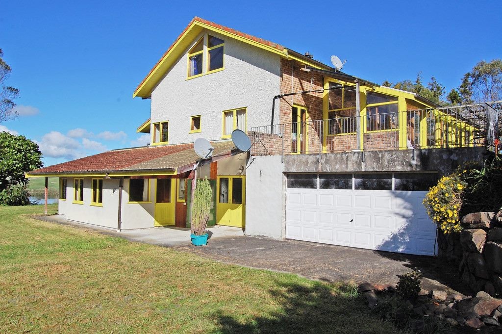364 Oneriri Road, Kaiwaka - Carousel 1