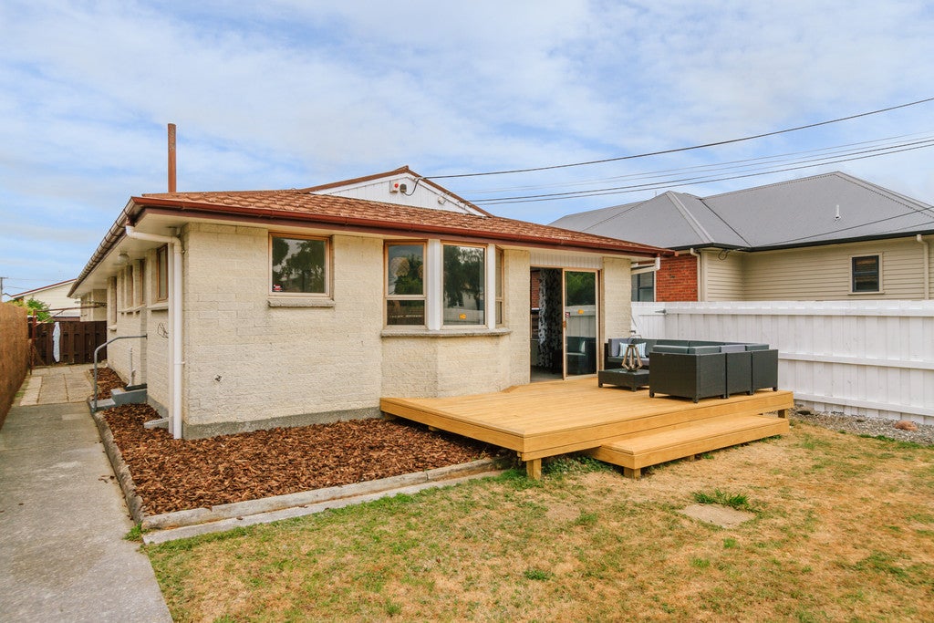 32 Mahoe Street, Hutt Central, Lower Hutt - Carousel 1