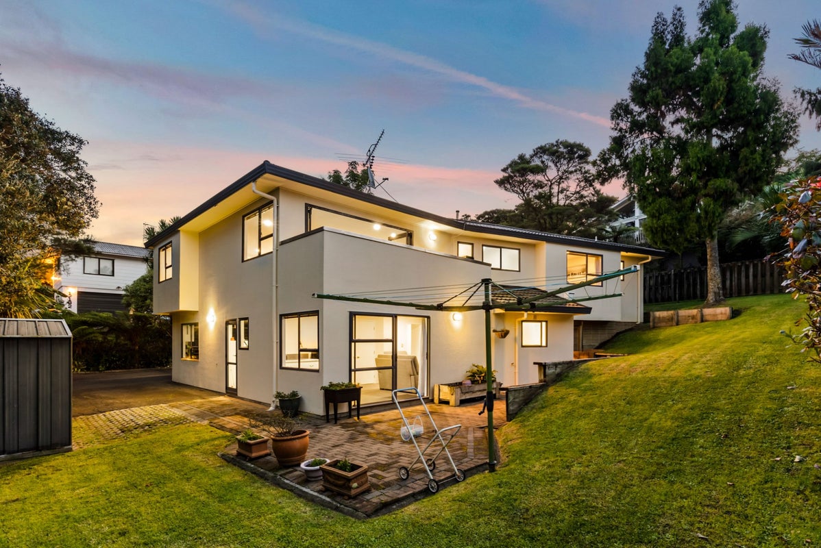 190 Old Titirangi Road, Titirangi, Auckland - Carousel 1