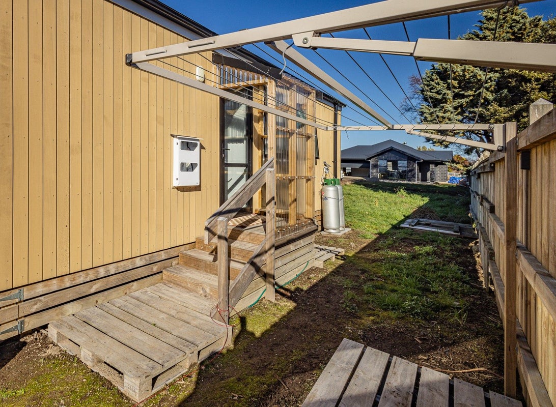 2 Raupo Lane, Okahune, Ohakune - Carousel 25