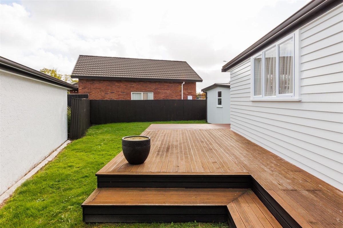 105 Buick Crescent, Awapuni, Palmerston North - Carousel 20