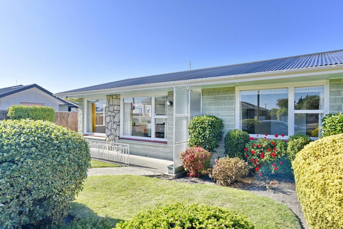 18B Highsted Road, Bishopdale, Christchurch - Carousel 23