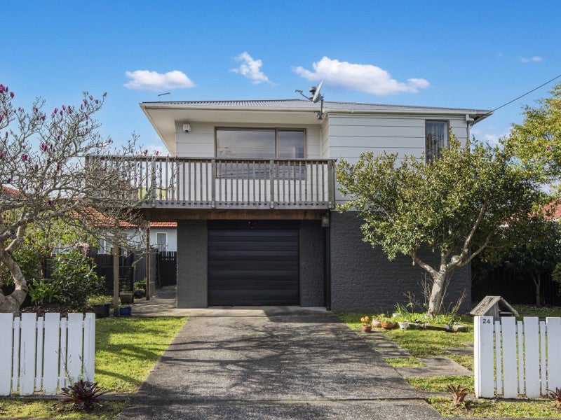 24 Islington Street, Kensington, Whangarei - Carousel 1