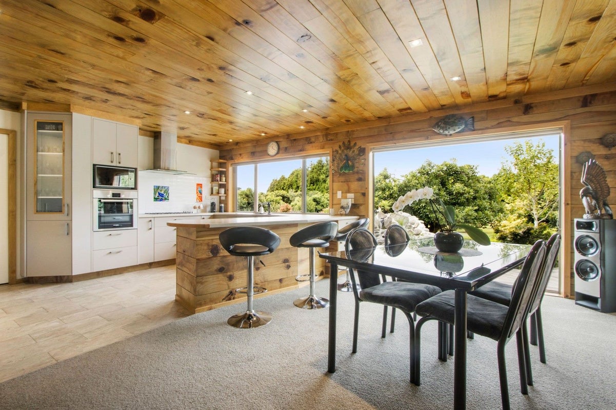 360 Wharawhara Road, Tahawai, Katikati - Carousel 2