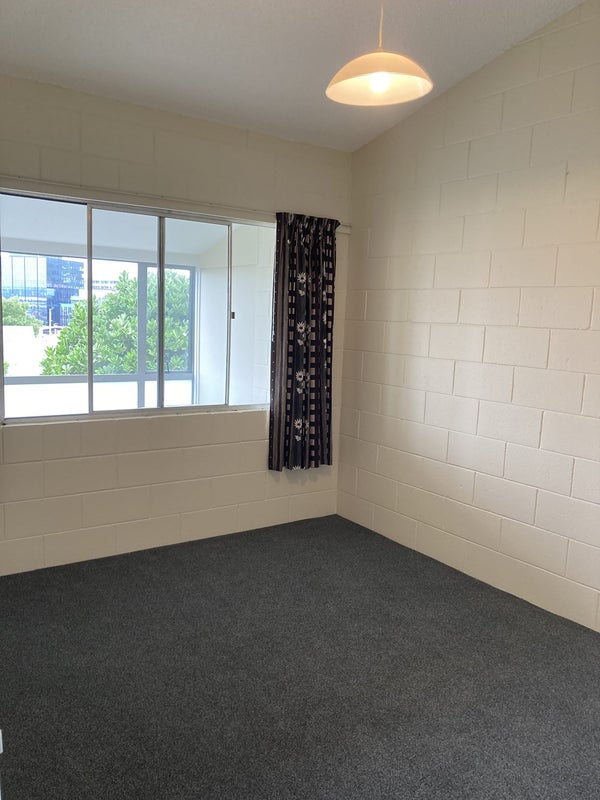 5/219 Grant Road, Thorndon, Wellington - Carousel 15