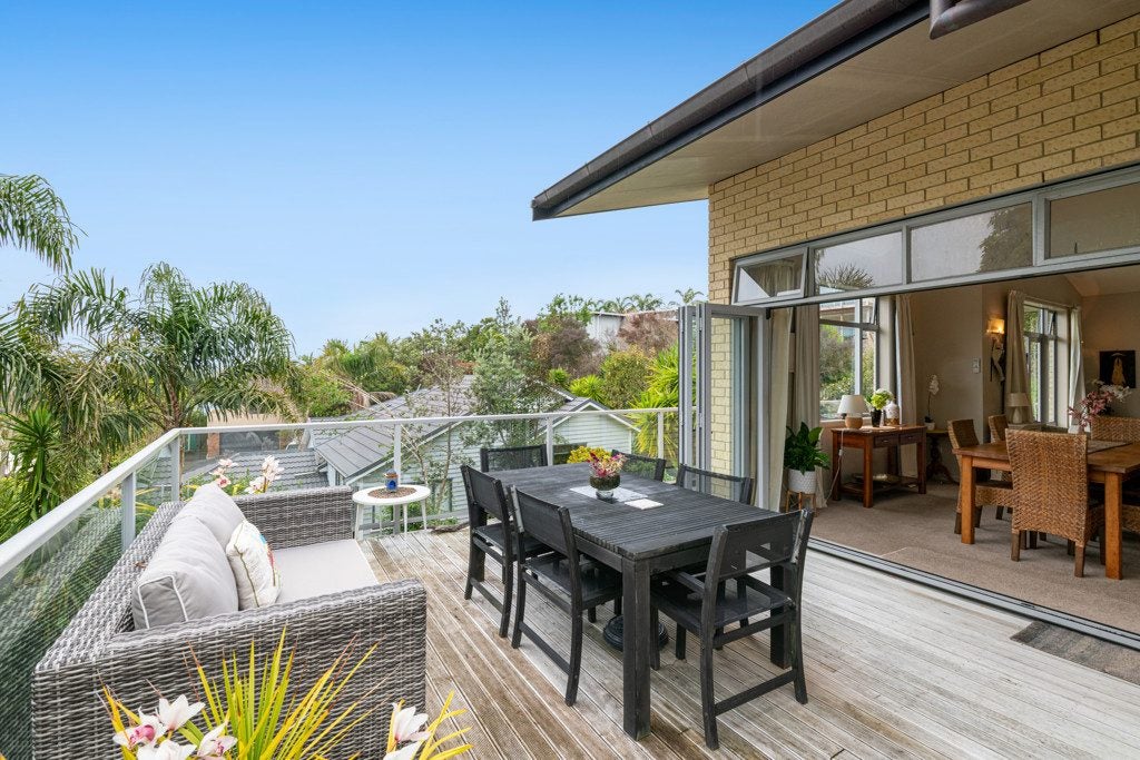 5 Palm Cove, Arkles Bay, Whangaparaoa - Carousel 2