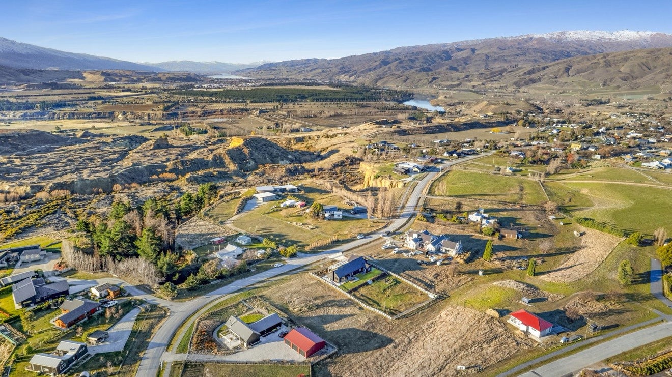 129 Hall Road, Cromwell, Central Otago, Otago - Carousel 24