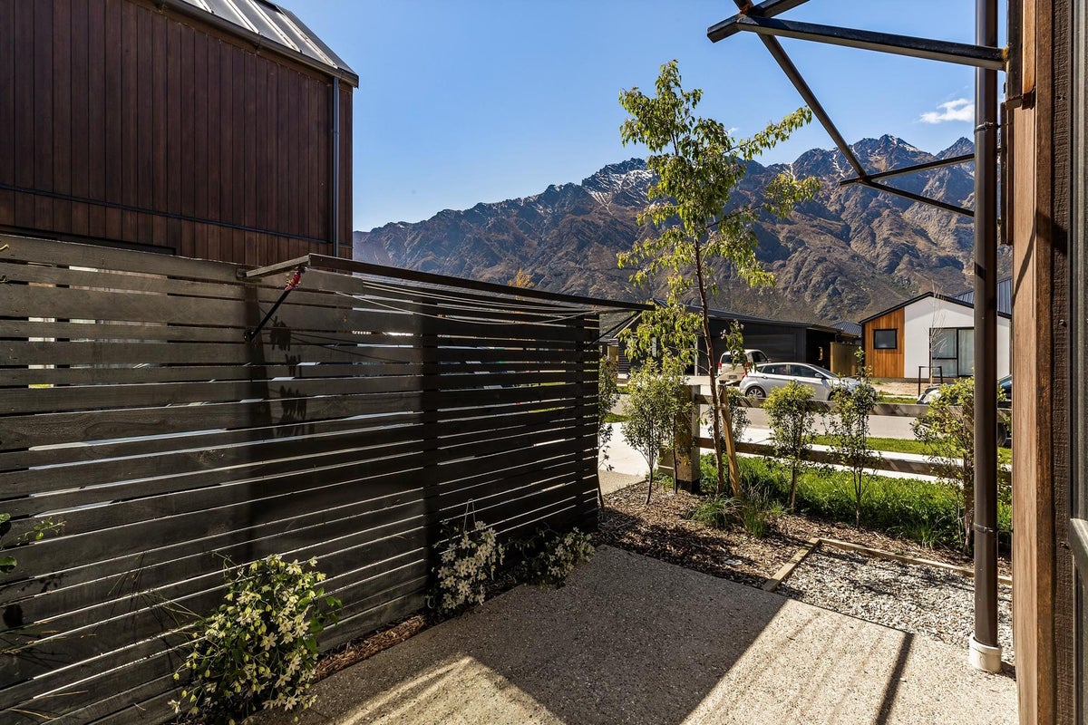 12 Woolshed Road, Jacks Point, Queenstown - Carousel 7