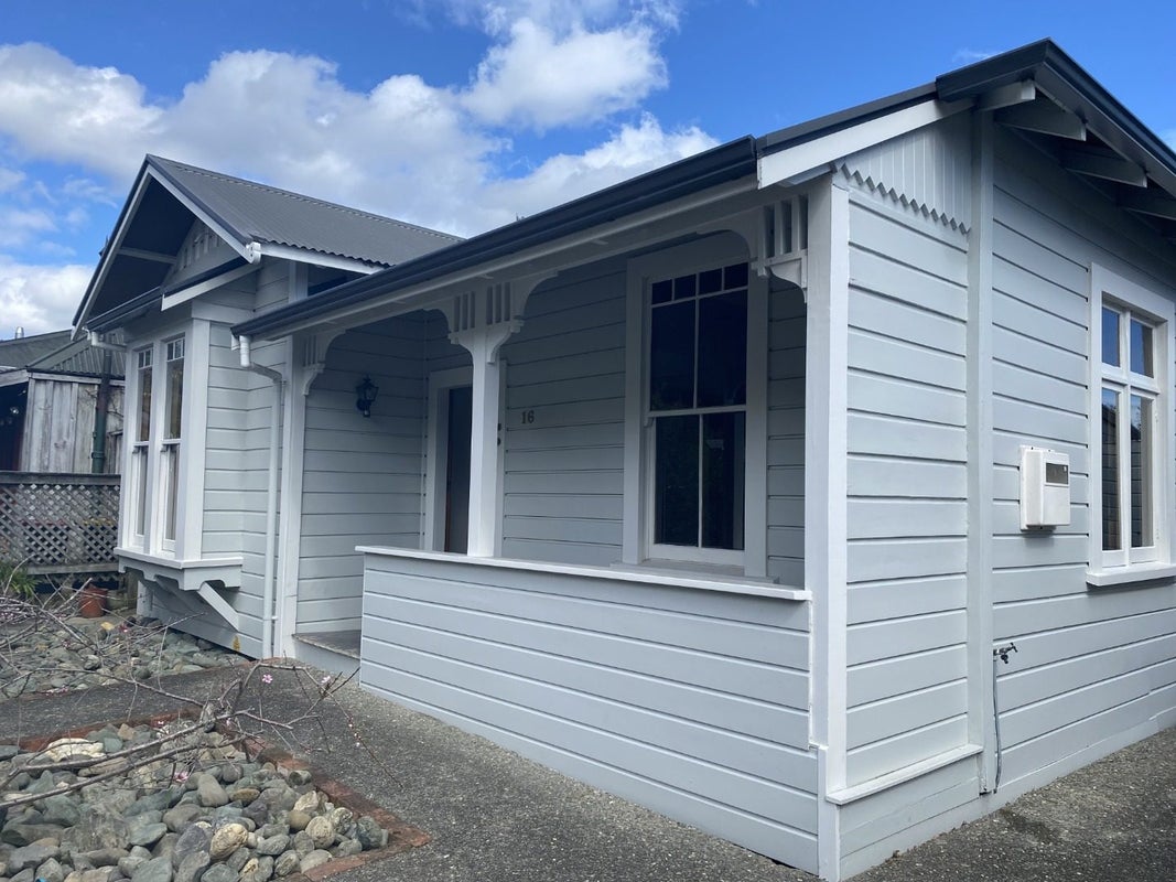 16 Brook Street, The Brook, Nelson - Carousel 13