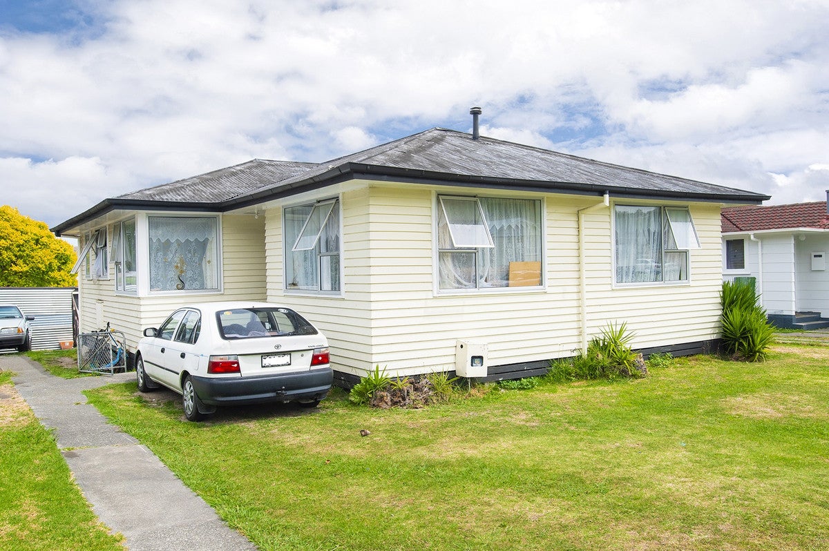 25 Lawrence Street, Outer Kaiti, Gisborne - Carousel 1