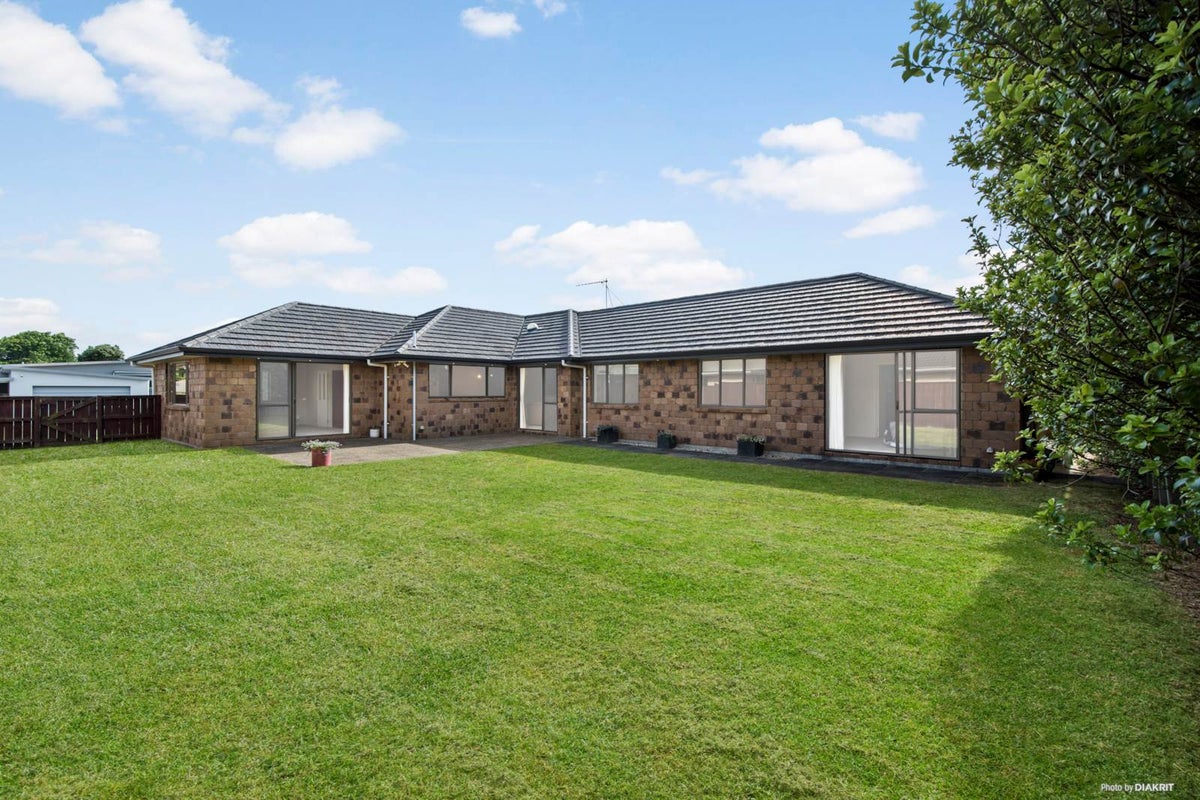 6 Overend Court, Pukekohe, Pukekohe - Carousel 2