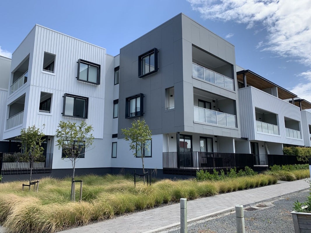 204/987 Mount Eden Road, Three Kings, Auckland - Carousel 1