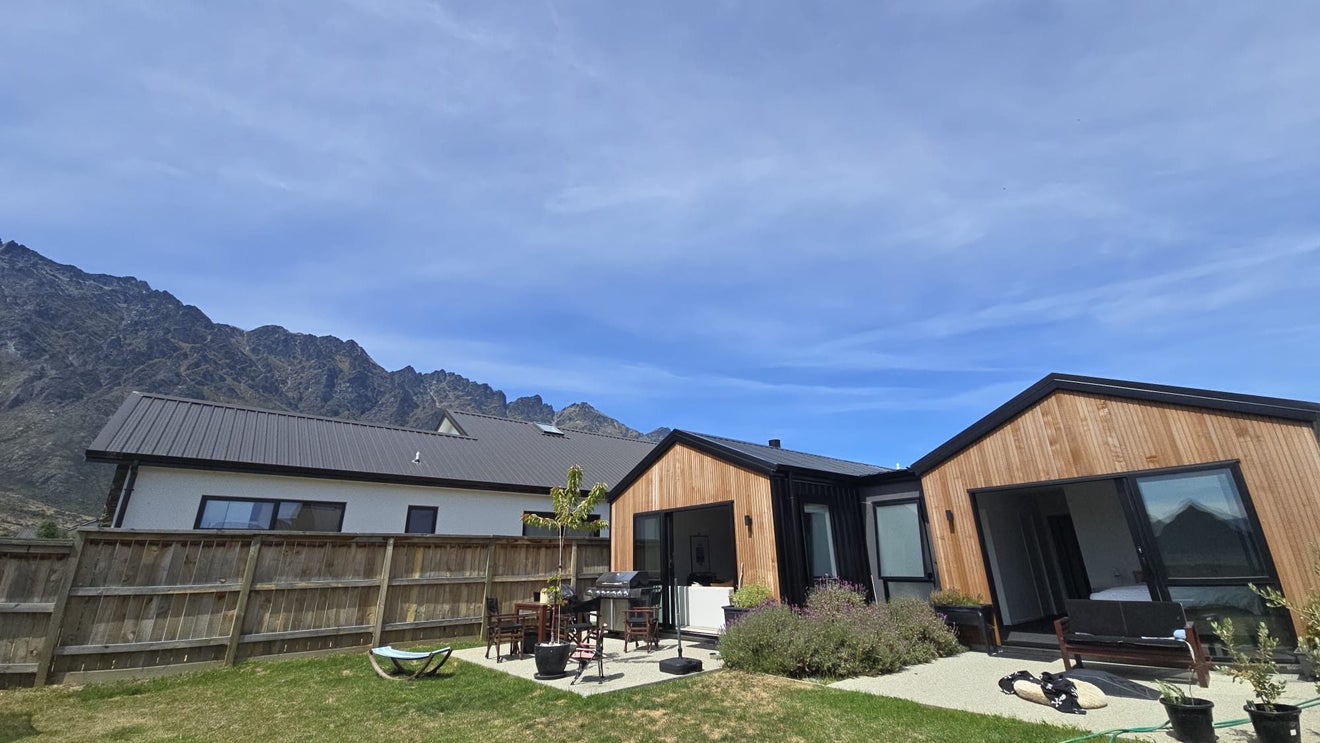16 Barn Road, Jacks Point, Queenstown - Carousel 1
