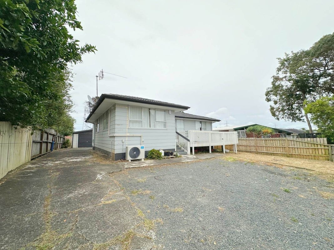 13 Zelda Avenue, Clover Park, Auckland - Carousel 14
