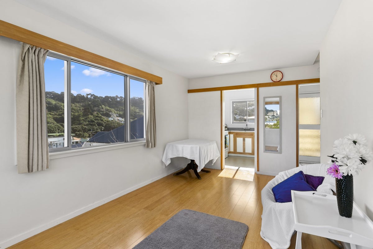 29 Hamilton Road, Hataitai, Wellington - Carousel 1