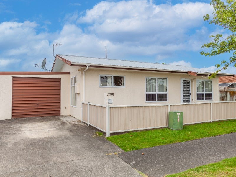 1/111 AUCKLAND ROAD, GREENMEADOWS, NAPIER - Carousel 14