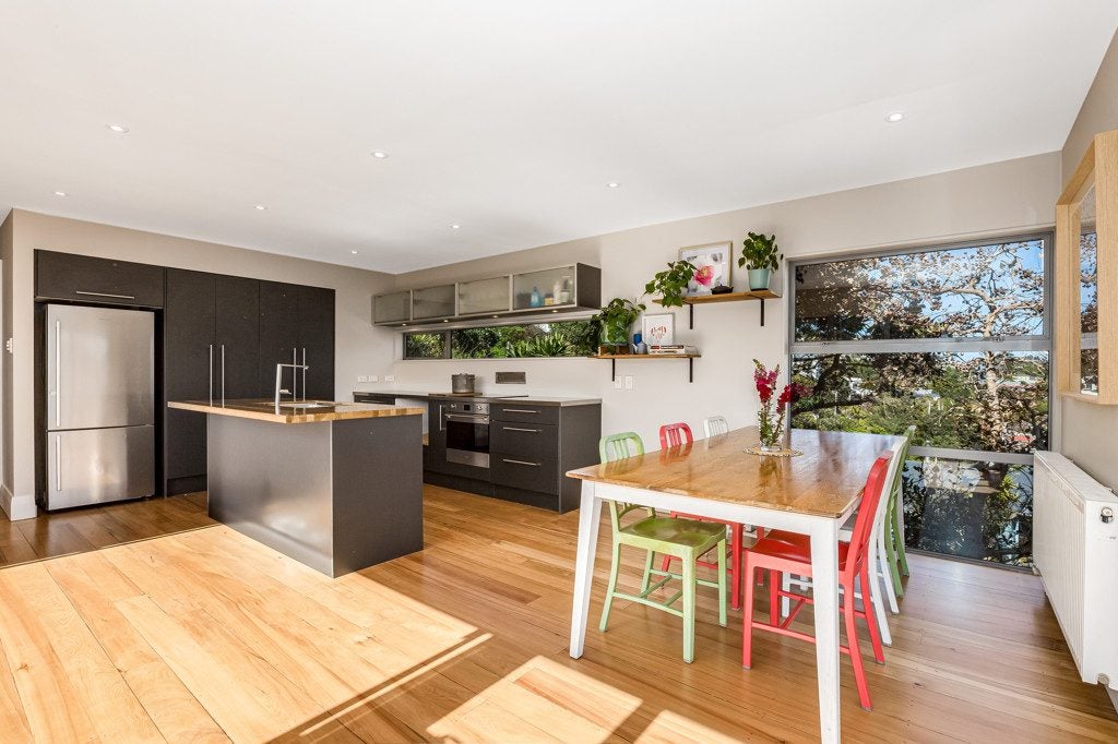 151 Totara Road, Miramar, Wellington - Carousel 2