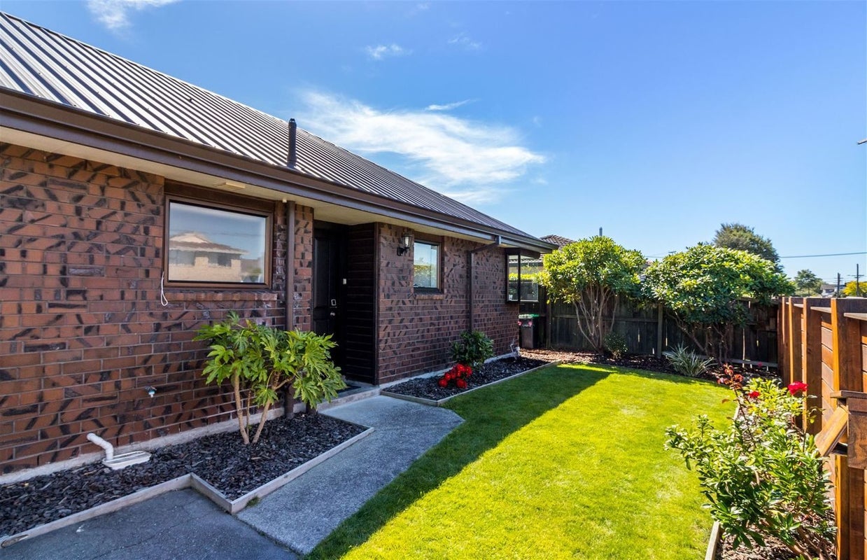 1A Corfe Street, Ilam, Christchurch - Carousel 12
