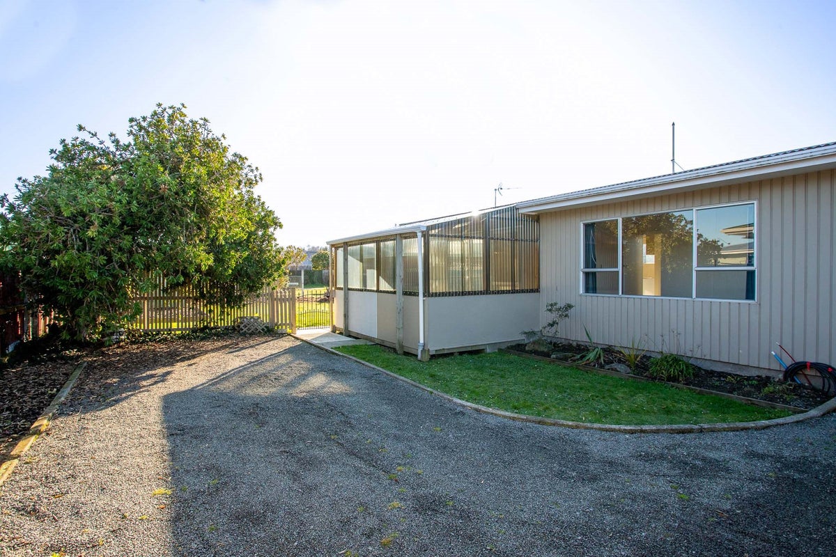 1/15 Sturrocks Road, Redwood, Christchurch - Carousel 17