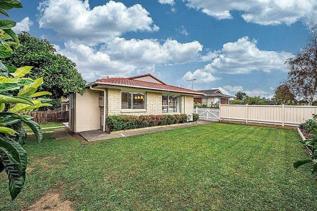 30B Stanniland Street, Sunnyhills, Auckland - Carousel 1