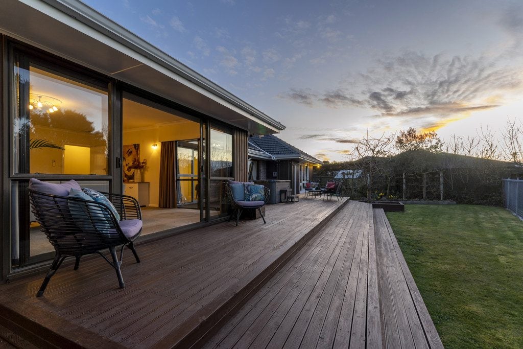 6 Tothill Place, Papanui, Christchurch - Carousel 2