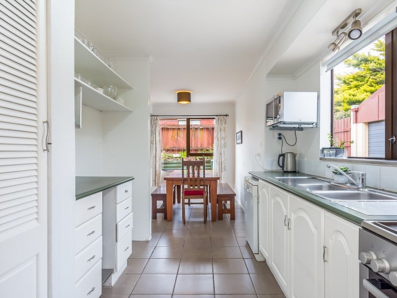 23 James Cook Drive, Whitby, Porirua - Carousel 2