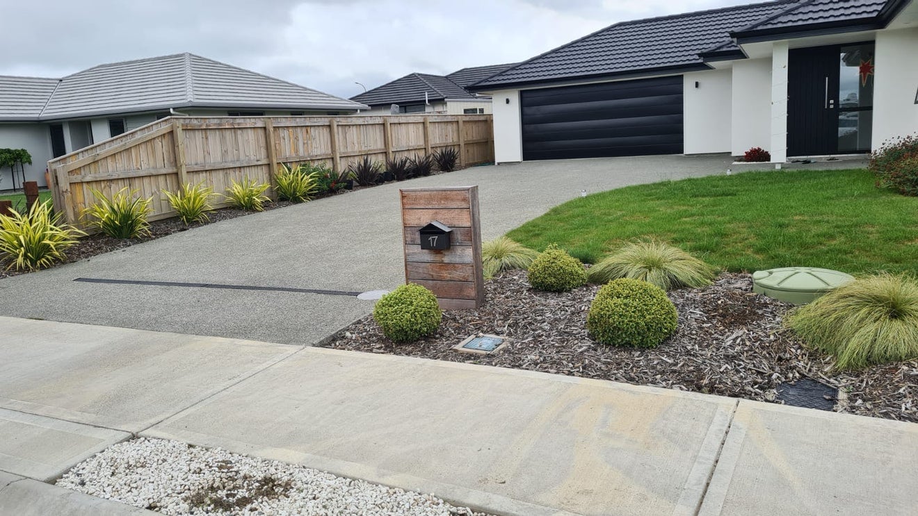 17 Midlane Crescent, Appleby, Richmond - Carousel 2