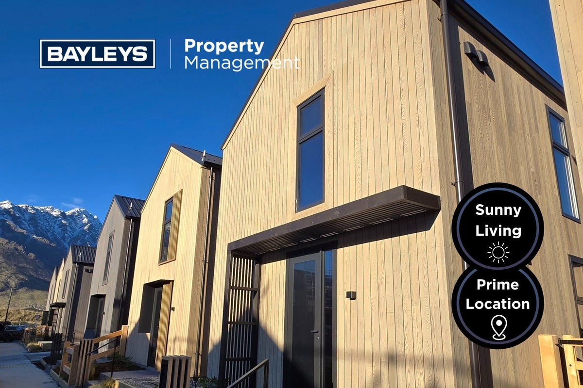 11 Hall Street, Frankton, Queenstown - Carousel 1