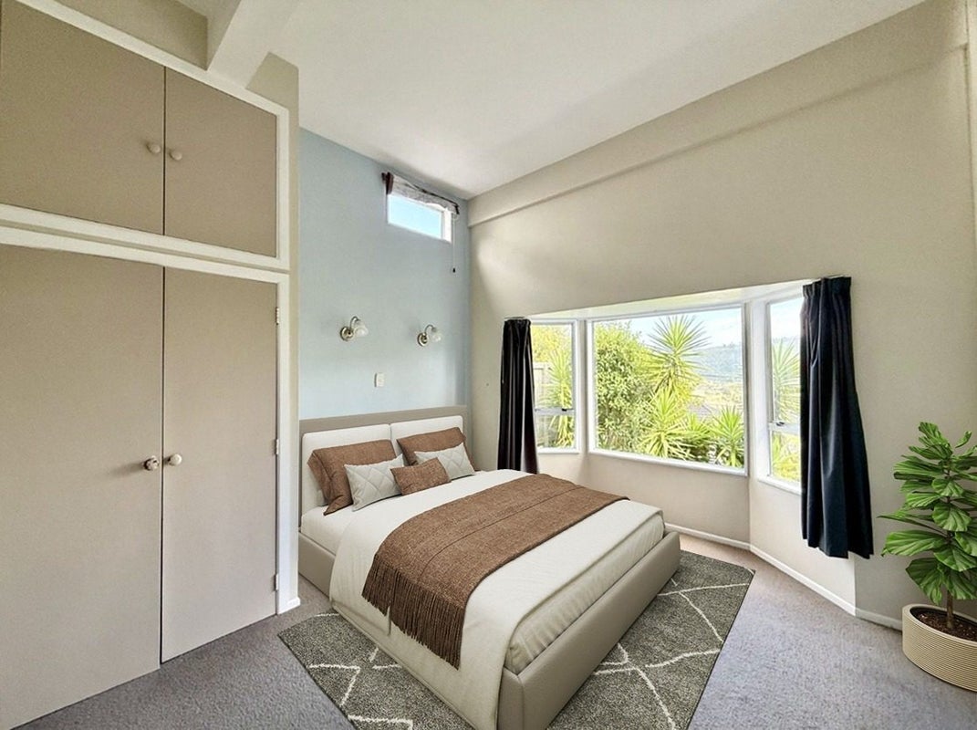 17A Castle Crescent, Stokes Valley, Lower Hutt - Carousel 2