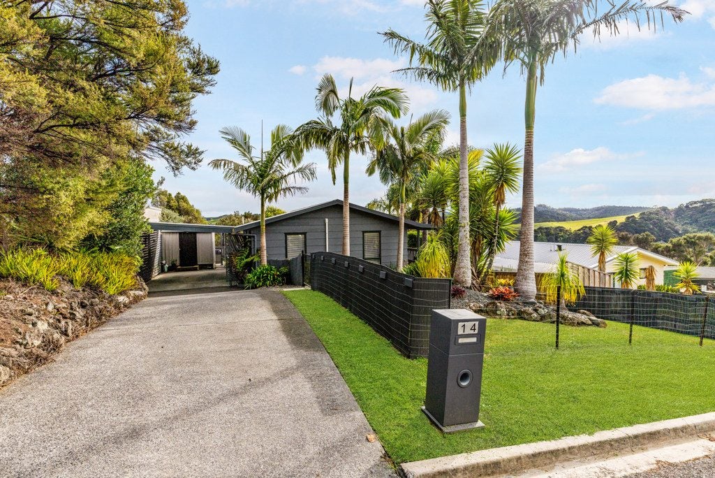 14 Falls View Road, Haruru, Haruru - Carousel 2