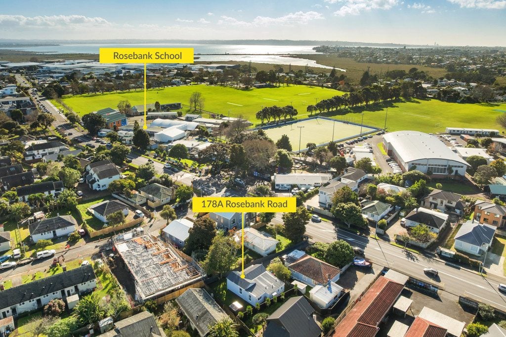 178A Rosebank Road, Avondale, Auckland - Carousel 33