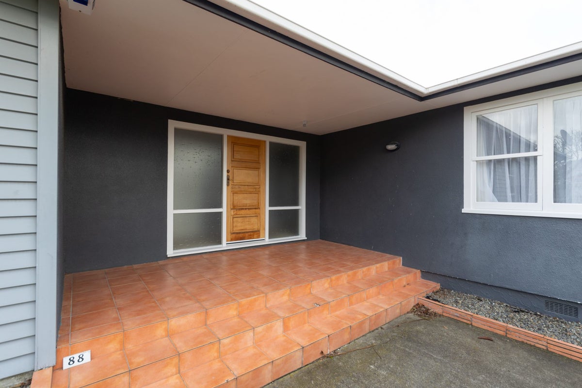 88 Wikiriwhi Crescent, Awapuni, Palmerston North - Carousel 20