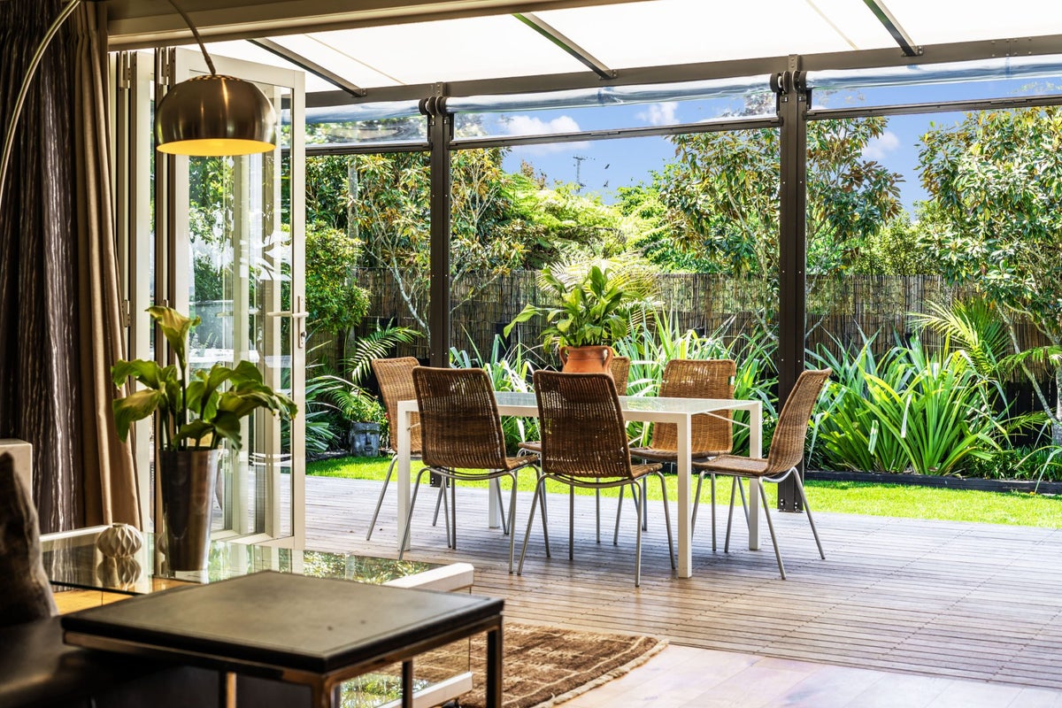8A Minto Road, Remuera, Auckland - Carousel 1