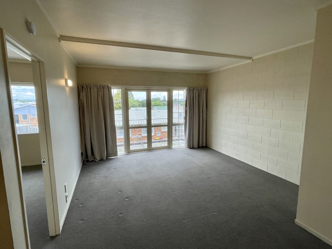 7C Scotland Place, Hillcrest, Hamilton - Carousel 2
