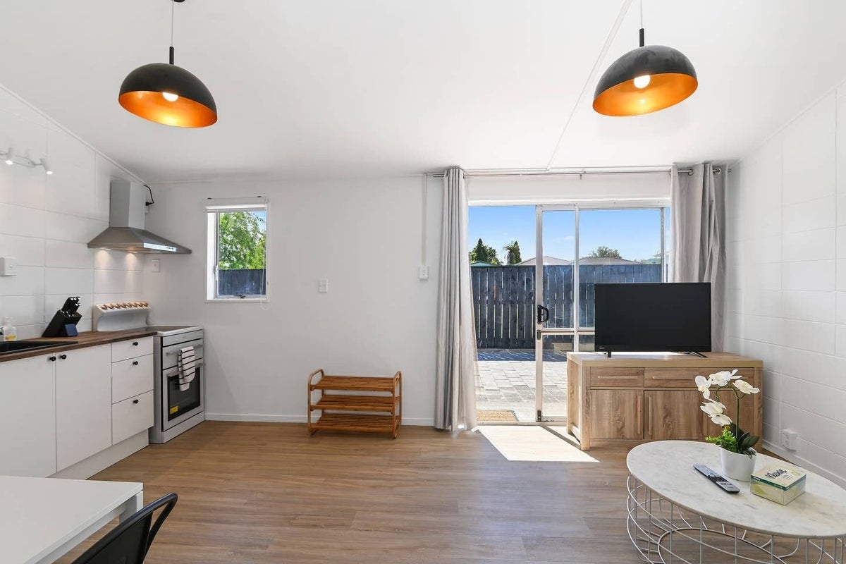 4/8 Elizabeth Street, Victoria, Rotorua - Carousel 1