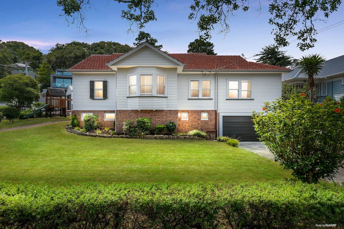 23 Gladwin Road, Epsom, Auckland - Carousel 18