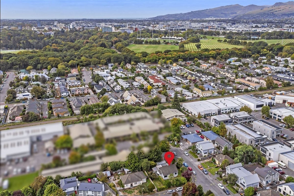 6 Kyle Street, Riccarton, Christchurch - Carousel 17