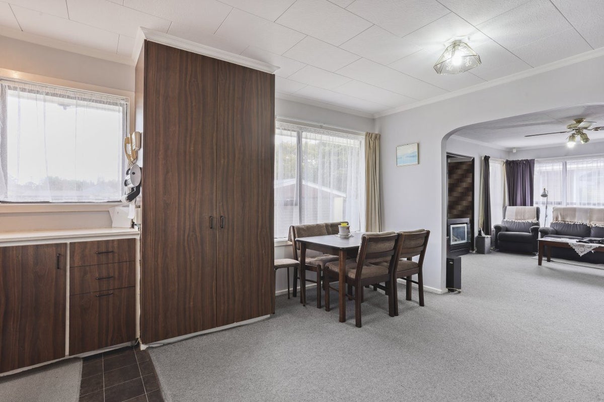 237 Burwood Road, Burwood, Christchurch - Carousel 2