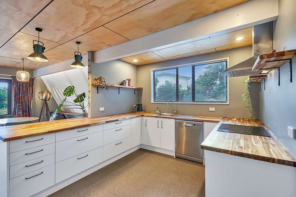 48 Hopkins Street, Cromwell - Carousel 2