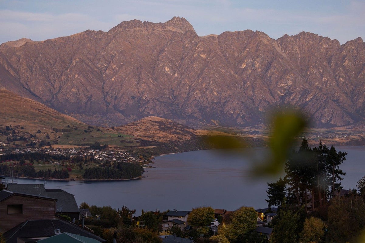 40 Lochy Road, Fernhill, Queenstown - Carousel 40