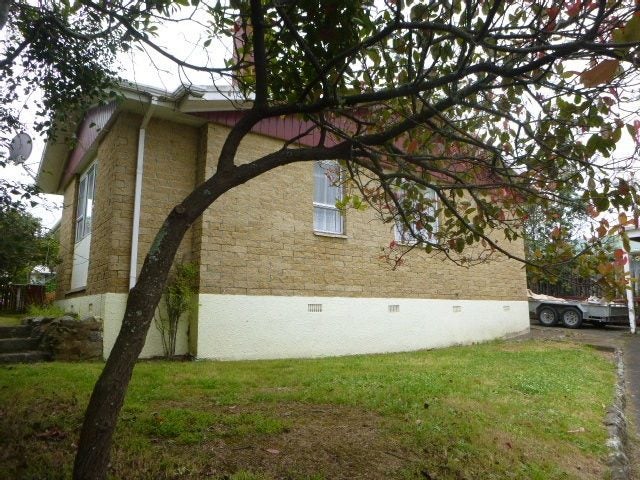 1 Yates Street, Otaki Beach, Otaki - Carousel 12