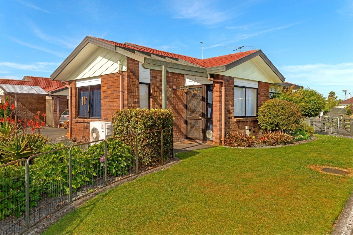 10C Goldsmith Street, Elgin, Gisborne - Carousel 1