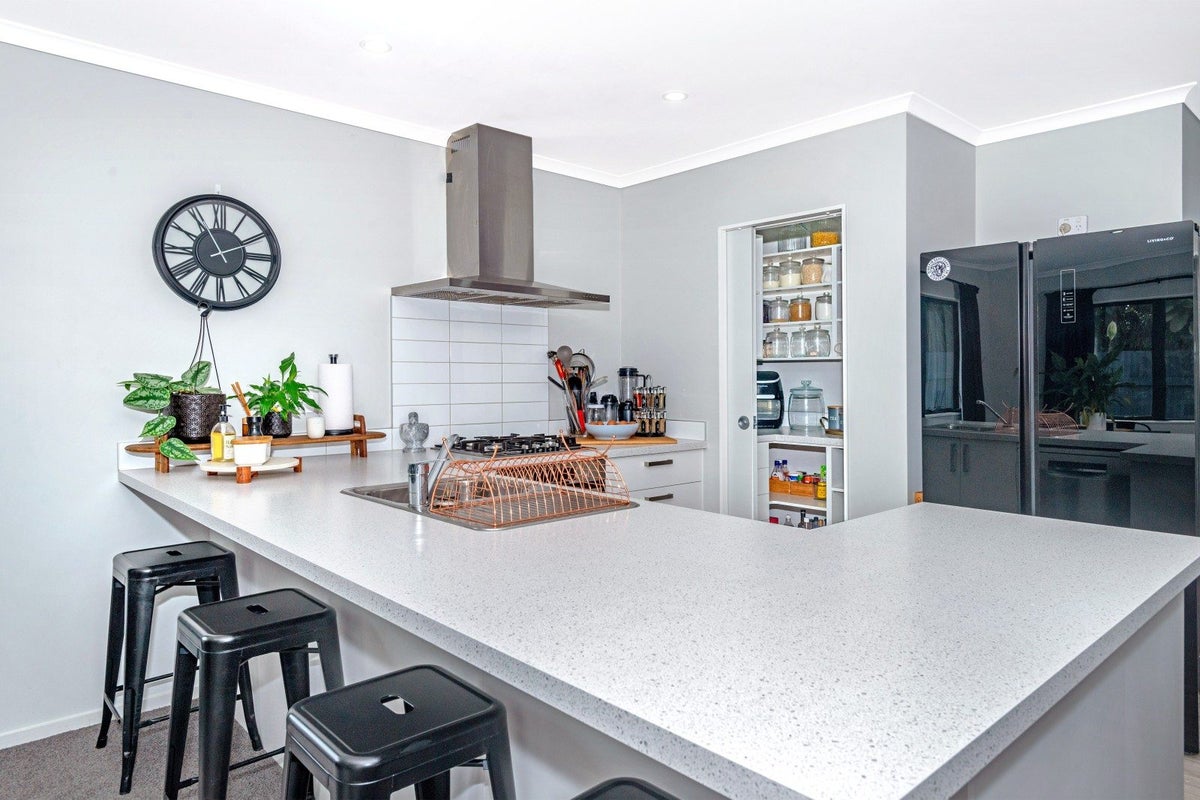 14 Redmond Street, Elgin, Gisborne - Carousel 2
