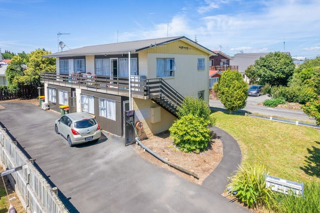 4/226 Old Farm Road, Hamilton East, Hamilton - Carousel 5