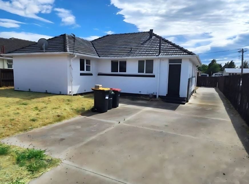 130 Aldershot Street, Aranui, Christchurch - Carousel 2