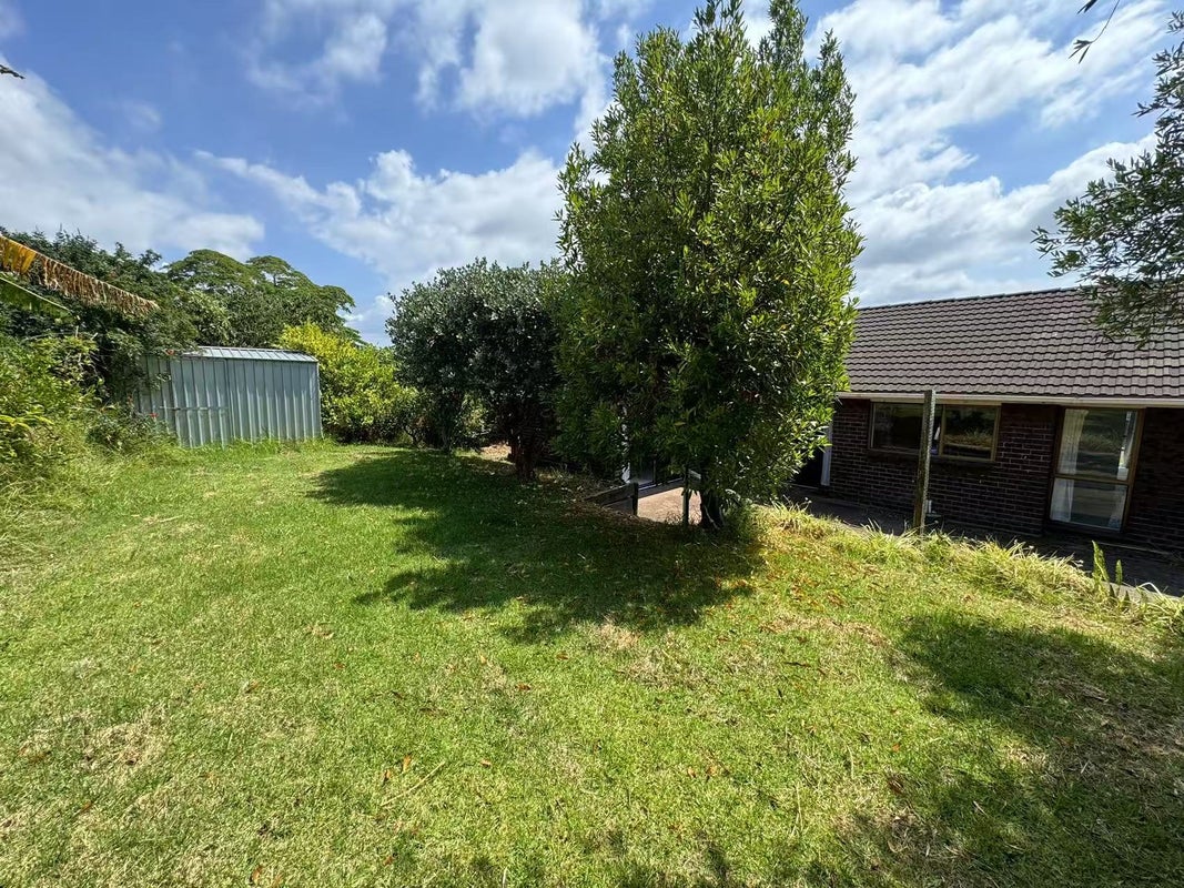 27 Sheralee Place, Bucklands Beach, Auckland - Carousel 16