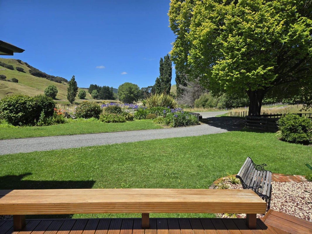 106 River Road, Pongaroa - Carousel 2