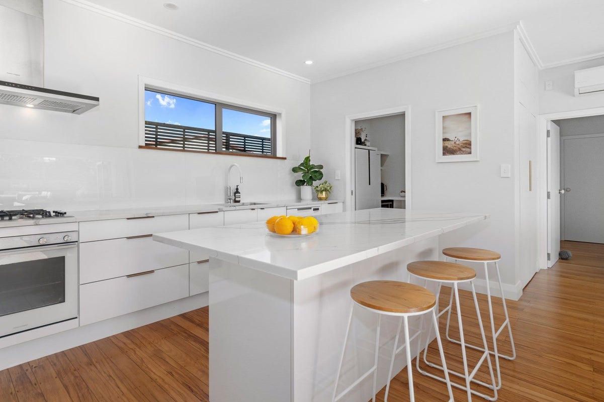 2 Howell Place, Tauranga South, Tauranga - Carousel 2